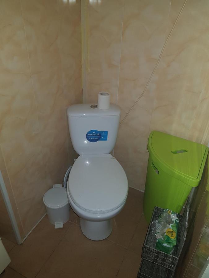 Maiami Hotel Nikopol Bagian luar foto