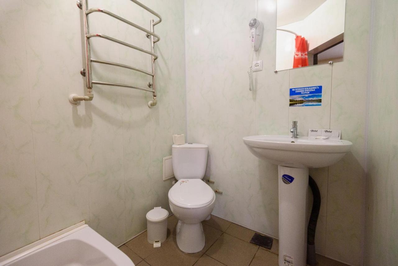 Maiami Hotel Nikopol Bagian luar foto