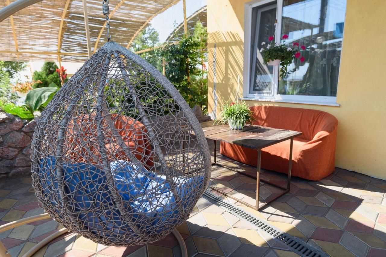 Maiami Hotel Nikopol Bagian luar foto