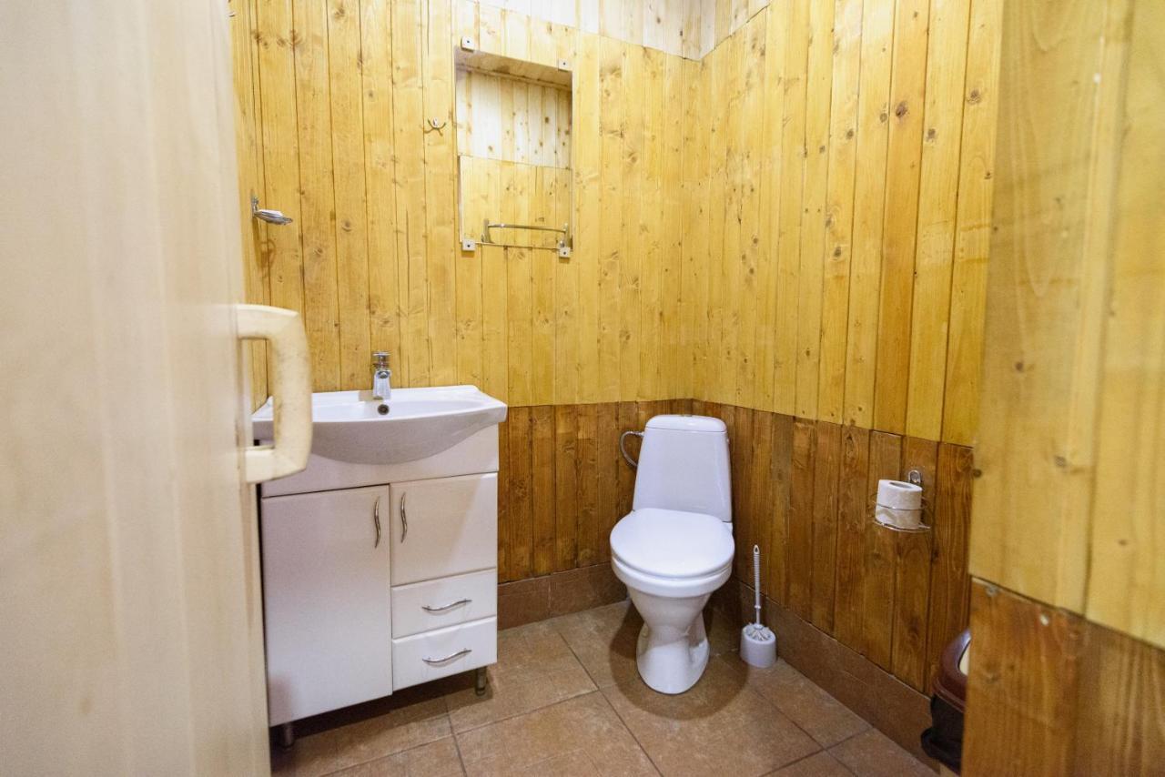 Maiami Hotel Nikopol Bagian luar foto